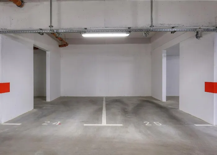 Barbara With Private Parking In The Garage Ζαντάρ